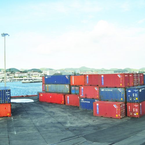 2º trimestre de 2025 – Portos de Ponta Delgada e da Praia recebem 559 mil toneladas de mercadorias e exportam 179 mil