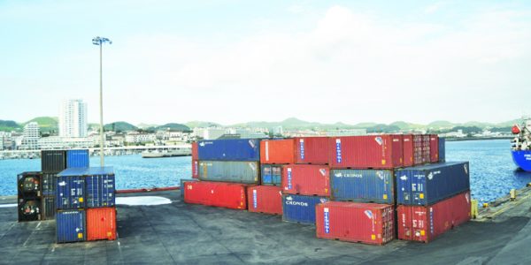 2º trimestre de 2025 – Portos de Ponta Delgada e da Praia recebem 559 mil toneladas de mercadorias e exportam 179 mil