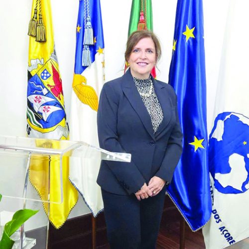 “Dizer que sou açoriana é uma forma de homenagear os meus pais, os meus avós e todos os que vieram antes de mim”