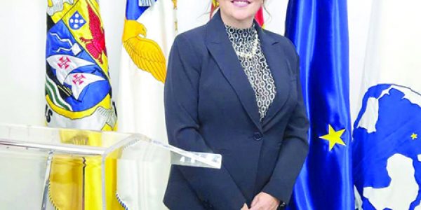 “Dizer que sou açoriana é uma forma de homenagear os meus pais, os meus avós e todos os que vieram antes de mim”