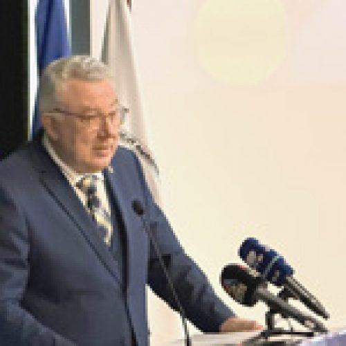 Artur Lima defende que a Universidade dos Açores deve “repensar o seu posicionamento e foco”