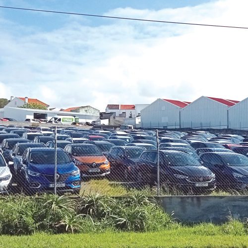 Empresas de rent-a-car dos Açores vão debater problemas do setor